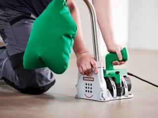 Инструмент для укладки рулонных напольных покрытий