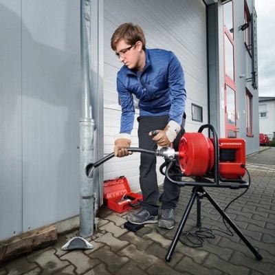Аккумуляторная прочистная машина RODRUM VarioClean Rothenberger, со спиралью и насадками