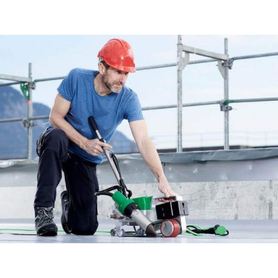Сварочный аппарат UNIROOF 700 Leister, 230 В / 3,68 кВт / ширина шва 40 мм